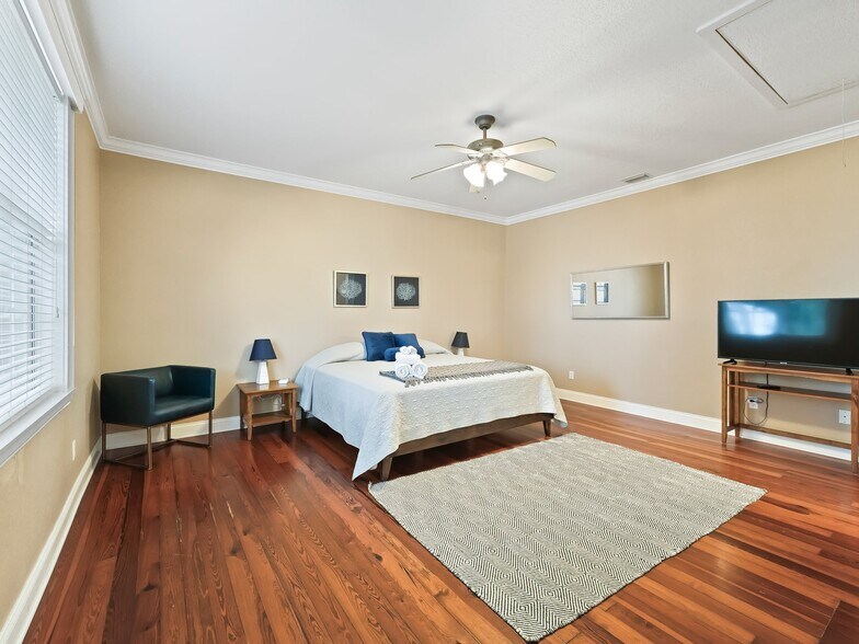 More Photos Of 12730 E Highway 25, Ocklawaha Specialty For Sale