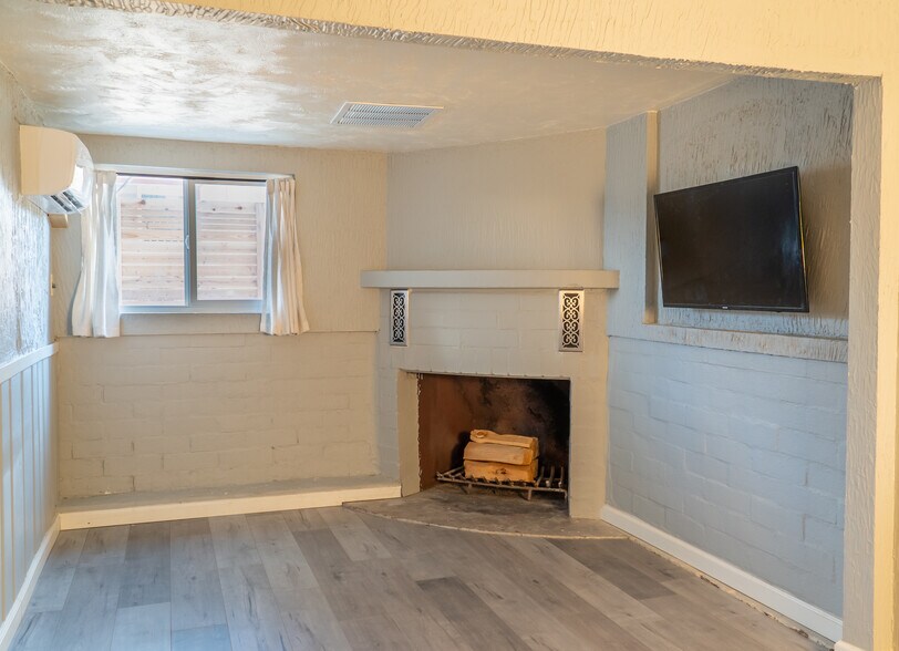 More Photos Of 74707 Sunset Dr, Twentynine Palms Specialty For Sale