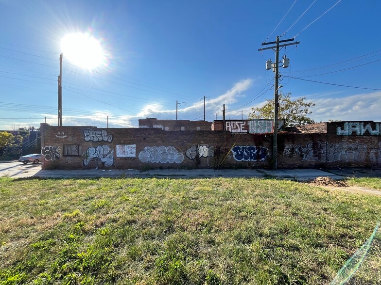 More Photos Of 1301 N Wolfe St, Baltimore Warehouse For Sale