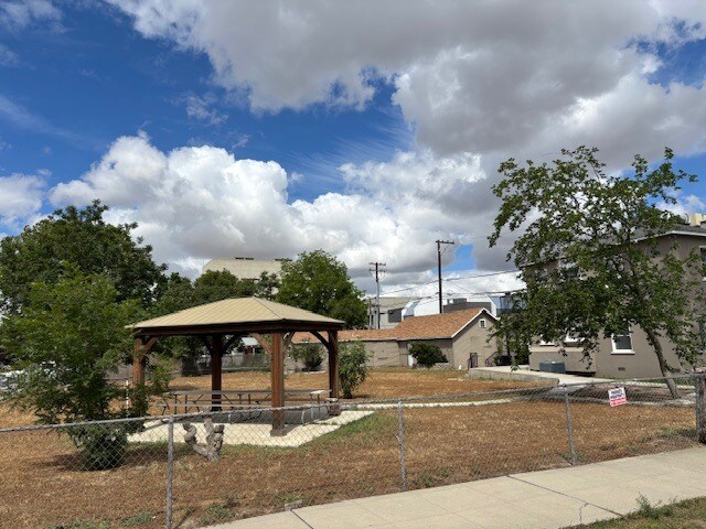 More Photos Of 1309 Eye St, Bakersfield Loft Creative Space For Lease