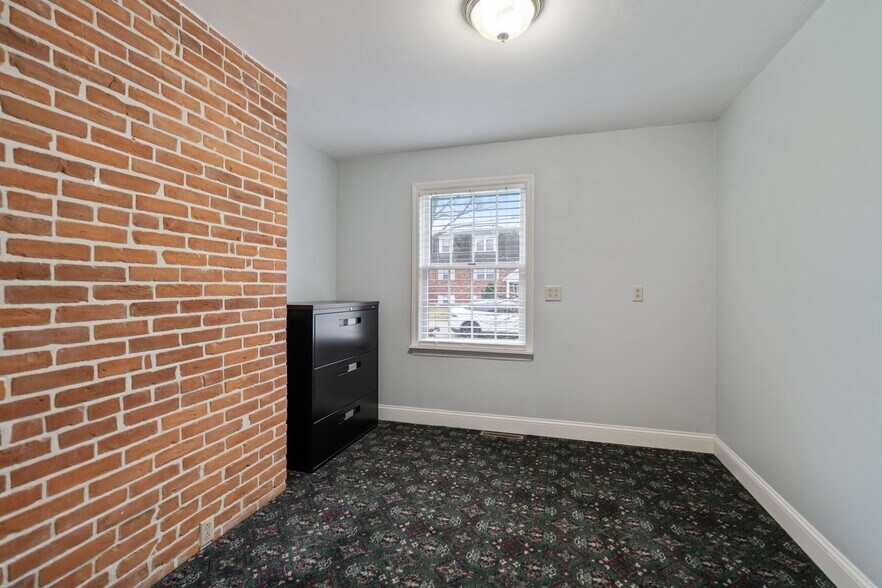 More Photos Of 396 4th St, Beaver Office Residential For Sale
