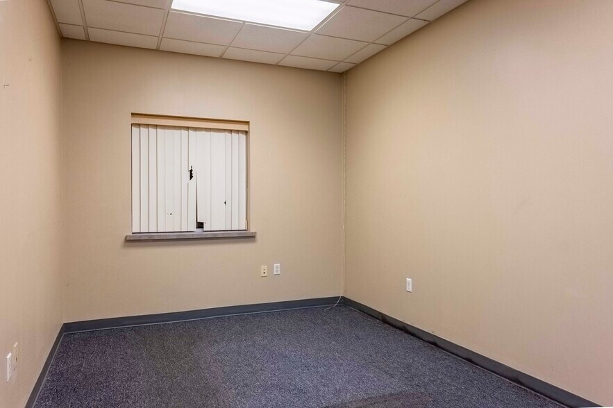 More Photos Of 1 Rooster Way, Barry Industrial For Sale