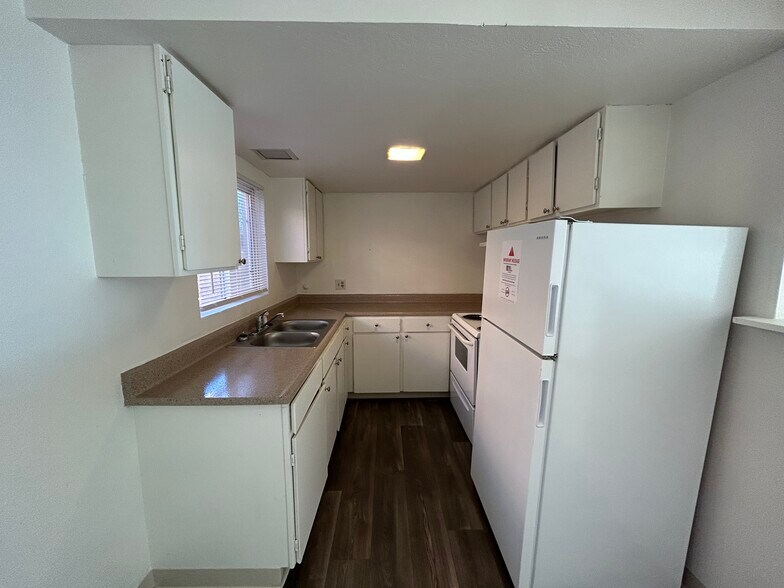 More Photos Of 2440 Sutro St, Reno Apartments For Sale