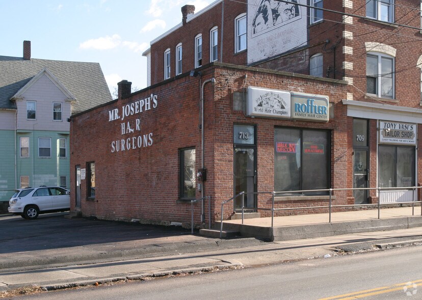 More Photos Of 707-713 Stanley St, New Britain Storefront Retail Residential For Lease
