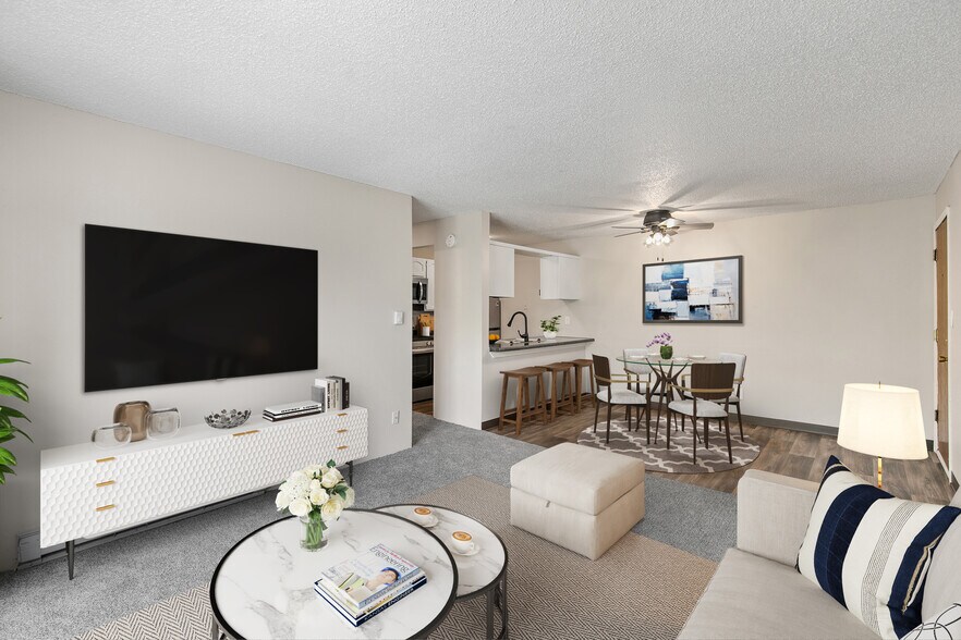 More Photos Of 100-112 5th Ave NW, Altoona Apartments For Sale