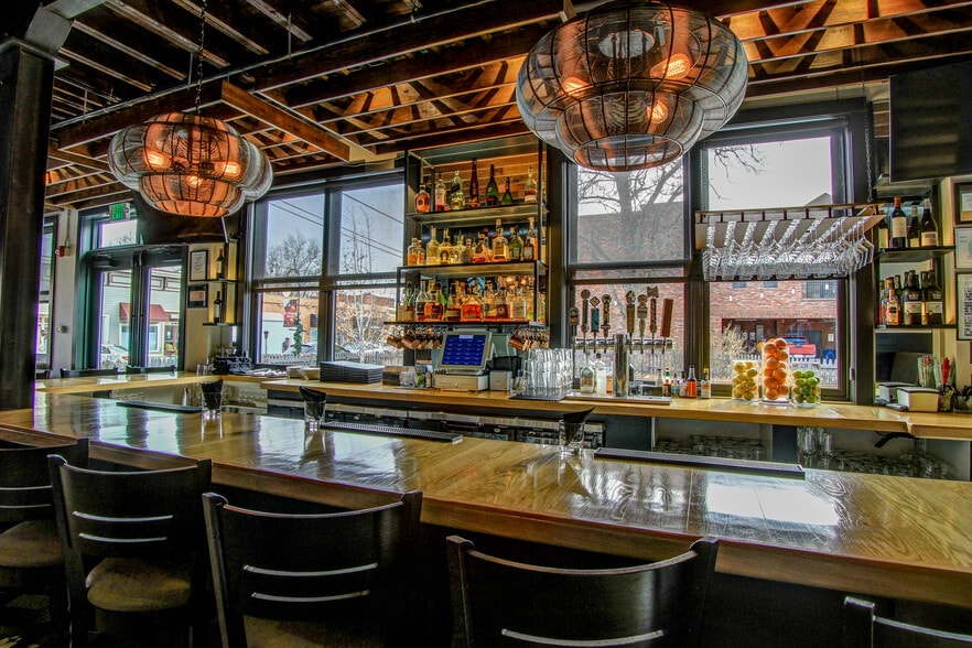 More Photos Of 121 E 2nd Ave, Niwot Restaurant For Lease