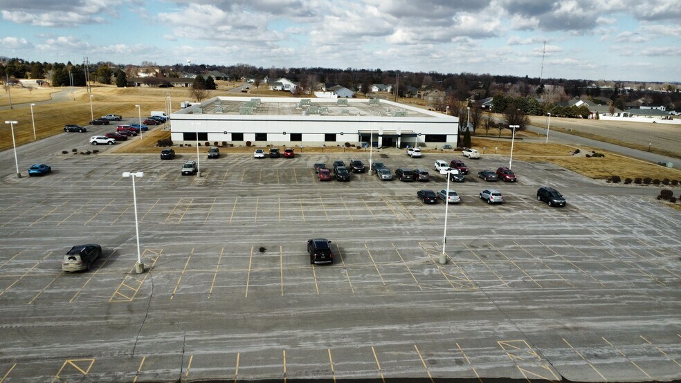 More Photos Of 3107 Shelby St, Harlan Office For Sale