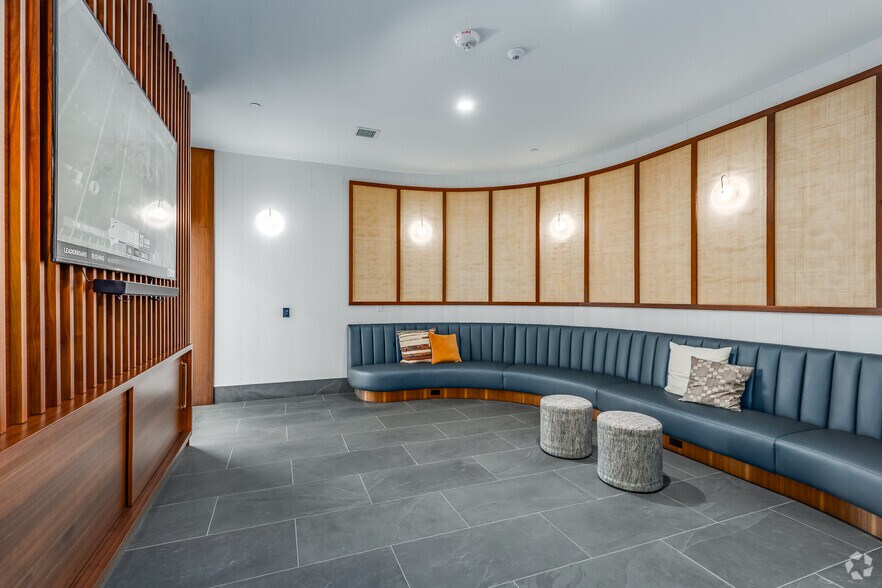 More Photos Of 4400 Calvert Rd, College Park Apartments For Lease