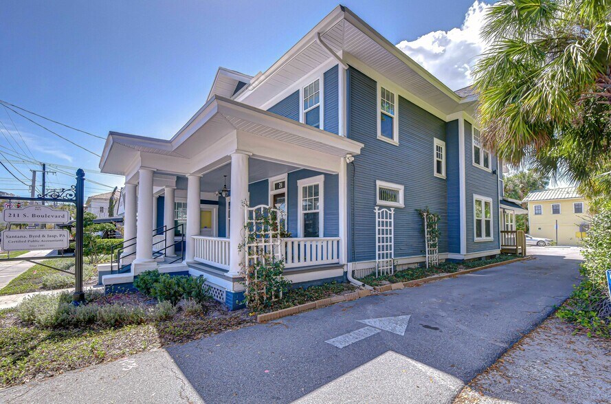 More Photos Of 211 S Boulevard, Tampa Office For Sale
