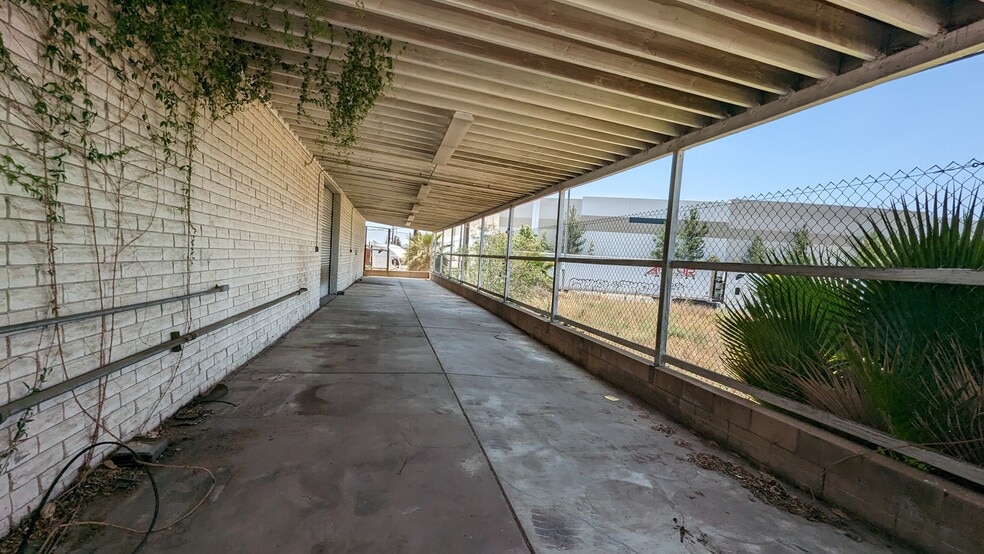 More Photos Of 6131 Quail Valley Ct, Riverside Manufacturing For Lease