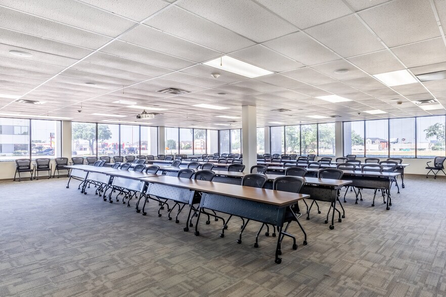 More Photos Of 9330 Amberton Pky, Dallas Office For Lease