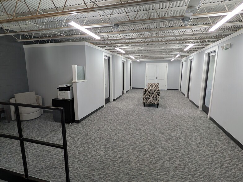 More Photos Of 117 S Main St, Hopewell Coworking Space
