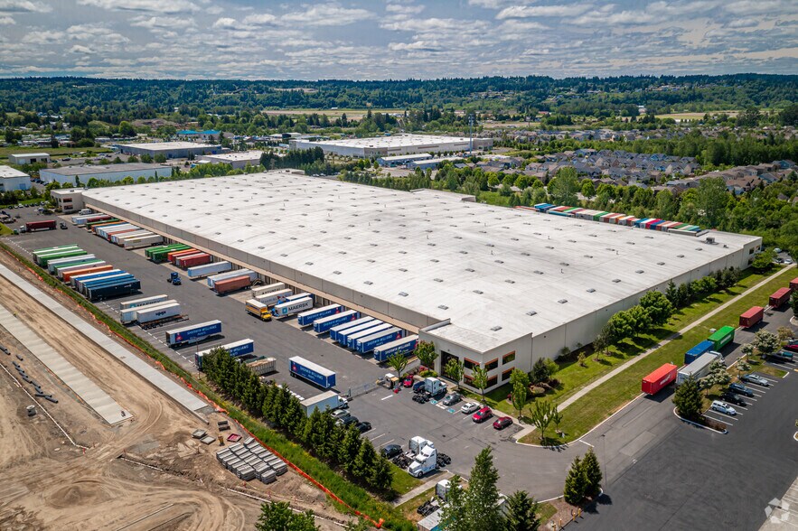 More Photos Of 4179 70th Ave E, Fife Distribution For Lease