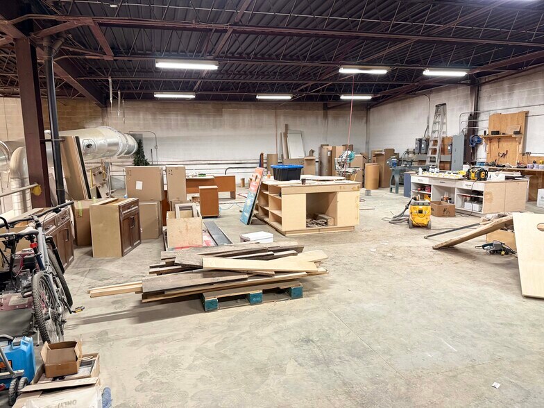 More Photos Of 3512 Nugent Rd, Port Colborne Warehouse For Sale