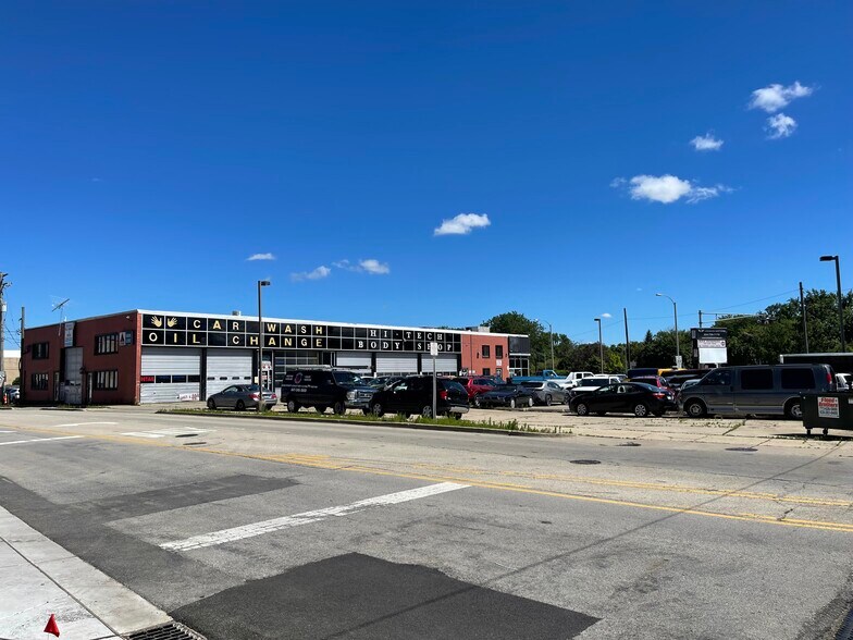 More Photos Of E Northwest Hwy, Arlington Heights Auto Dealership For Sale