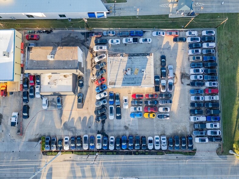 More Photos Of 4106-4122 O'Banion Rd, Garland Auto Dealership For Sale