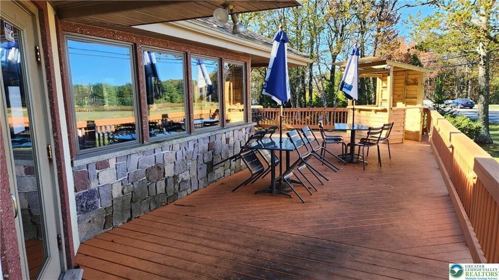 More Photos Of 874 Pa-903, Jim Thorpe General Retail For Sale