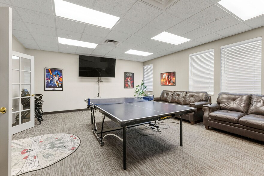 More Photos Of 3204-3210 N Canyon Rd, Provo Office For Sale