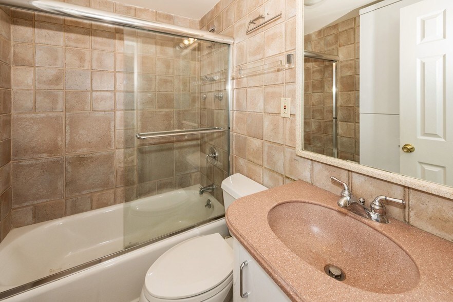 More Photos Of 1796 Hempstead Tpke, East Meadow Office For Sale