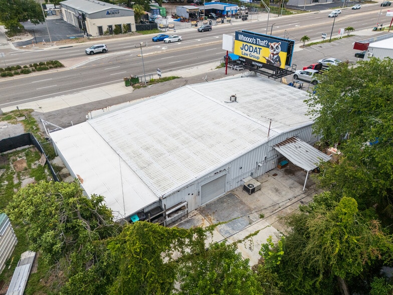 More Photos Of 1860 N Washington Blvd, Sarasota Auto Dealership For Sale