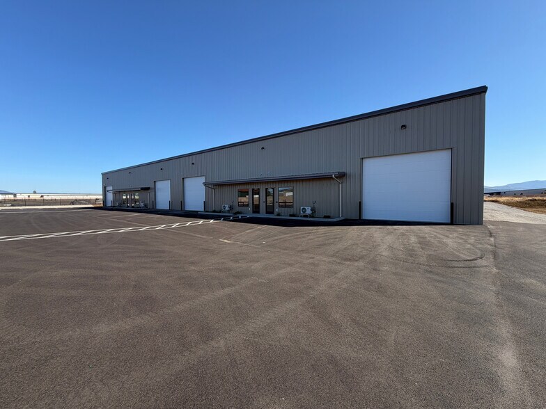 More Photos Of 4516 Grange Ave, Post Falls Industrial For Lease