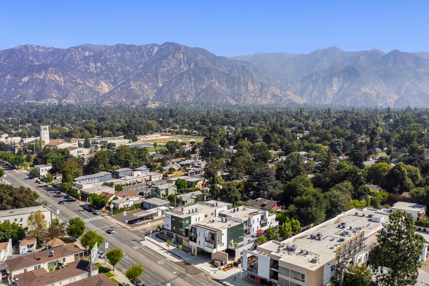 More Photos Of 2000 Lake Ave, Altadena Apartments For Lease