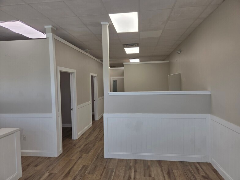 More Photos Of 10873 Clemson Blvd, Seneca General Retail For Lease