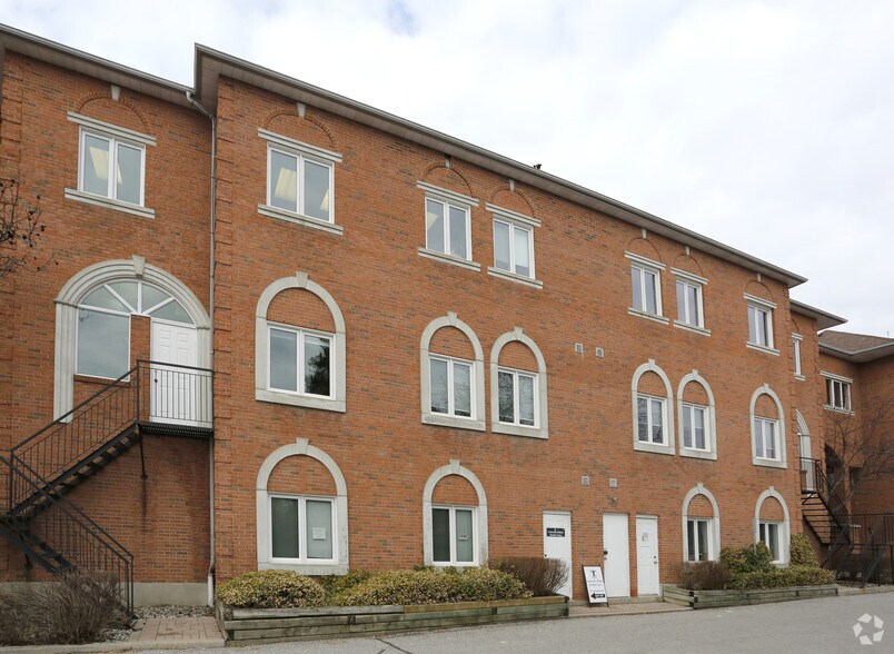 Primary Photo Of 317 Renfrew Dr, Markham Office For Sale