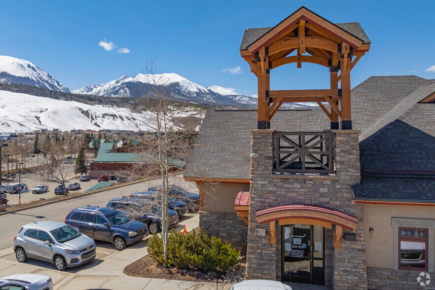 More Photos Of 265 Tanglewood Ln, Silverthorne Medical For Sale