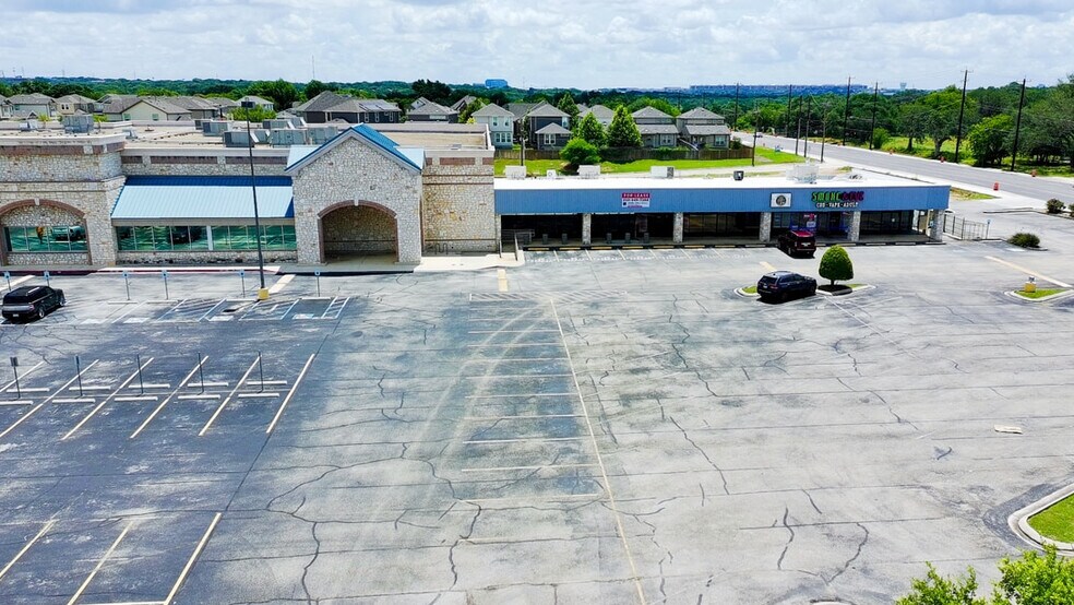 More Photos Of 6415-6415-115 Prue Rd, San Antonio Unknown For Lease