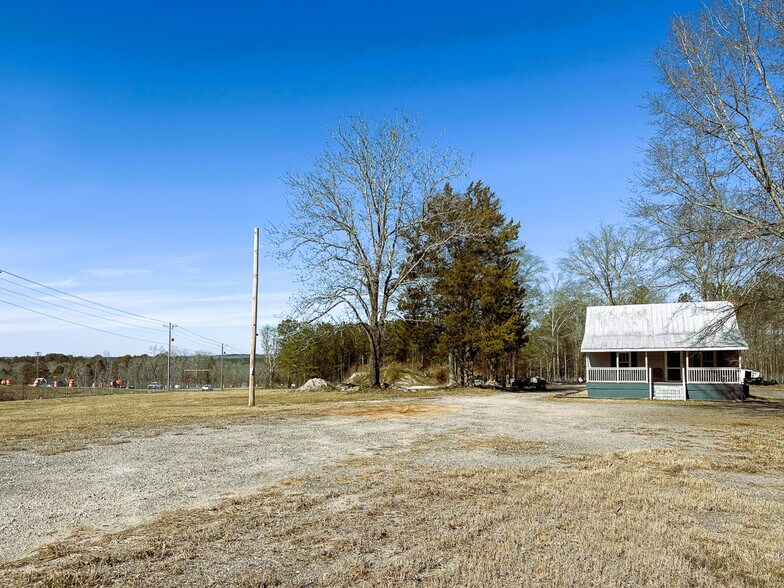 More Photos Of 732 Valley Ridge Rd, Swansea Land For Lease
