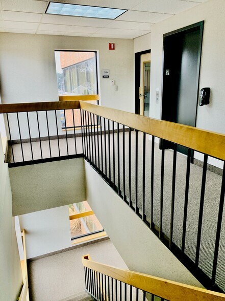 More Photos Of 495 Old Connecticut Path, Framingham Office For Sale