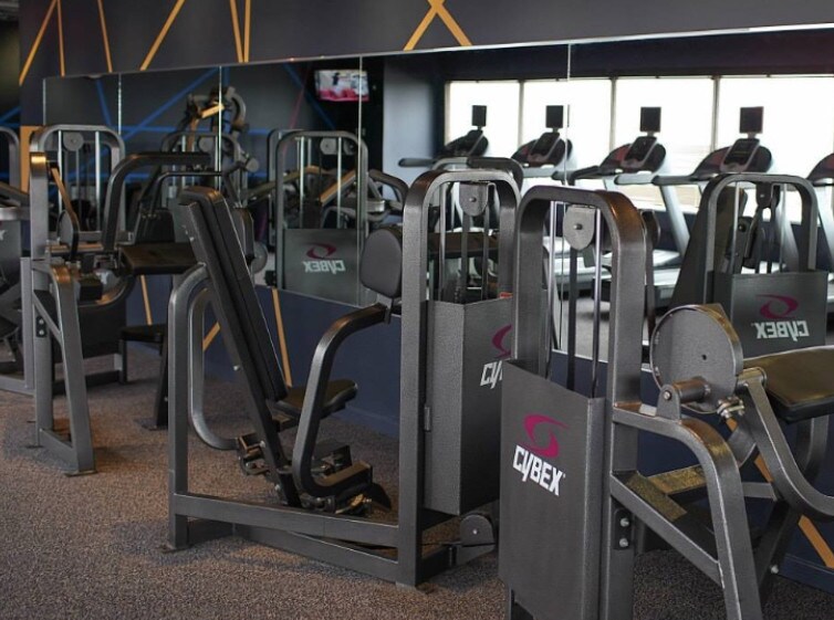 More Photos Of 1350 Main St, Springfield Office For Lease