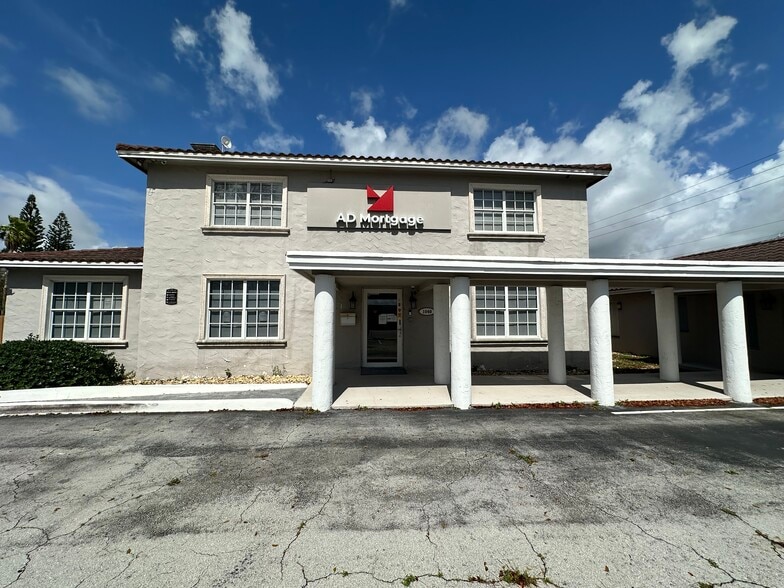 More Photos Of 1040 S Federal Hwy, Hollywood Office For Sale