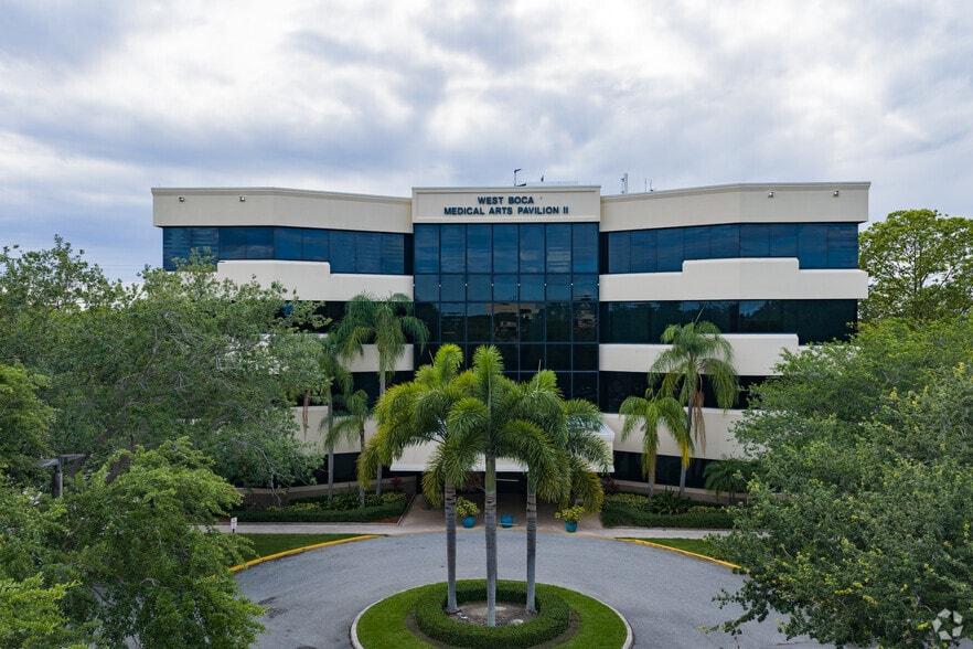 More Photos Of 9970 S Central Park Blvd, Boca Raton Medical For Lease