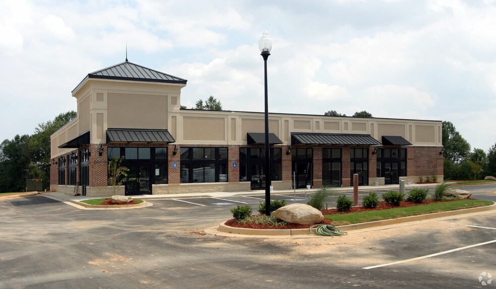 More Photos Of 6323 Grand Hickory Dr, Braselton Unknown For Lease