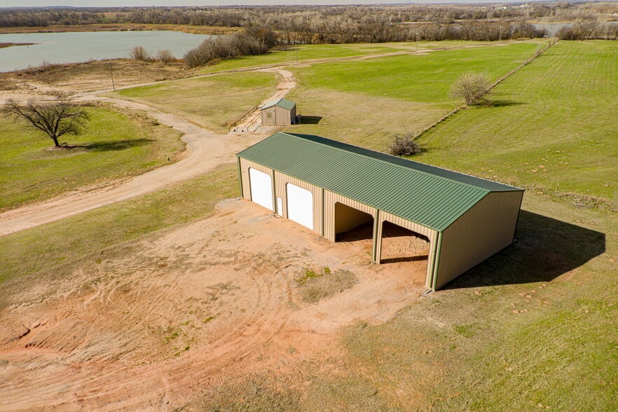 More Photos Of 12941 N Anderson Rd, Jones Land For Sale