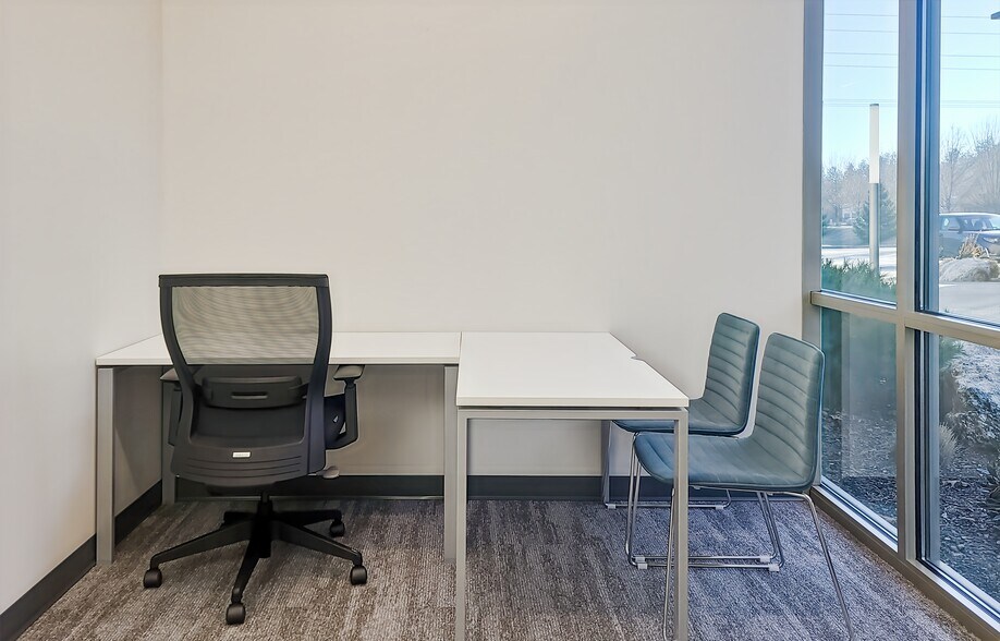 More Photos Of 12709 E Mirabeau Pky, Spokane Valley Coworking Space