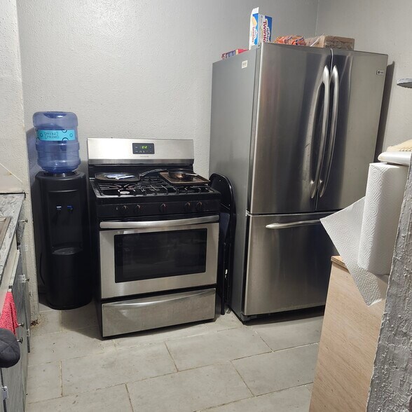 More Photos Of 3201 Hamilton Ave, Dallas Apartments For Sale