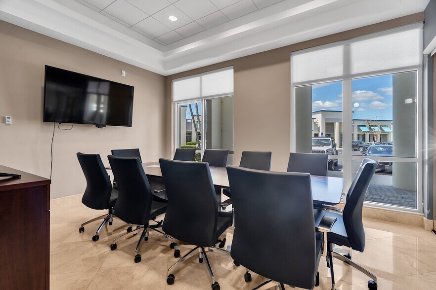 More Photos Of 1371 Sawgrass Corporate Pky, Sunrise Office For Sale