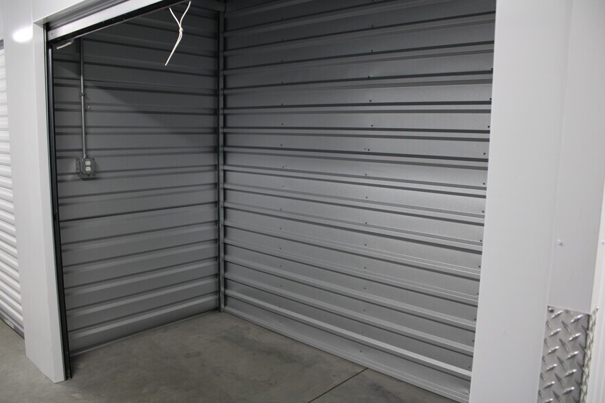 More Photos Of 3383-3385 Freys Hill Rd, Louisville Self Storage For Sale