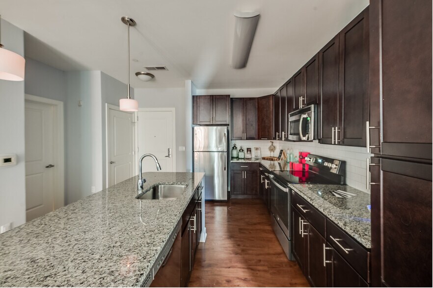 More Photos Of 1 Village Grn, Patchogue Apartments For Lease