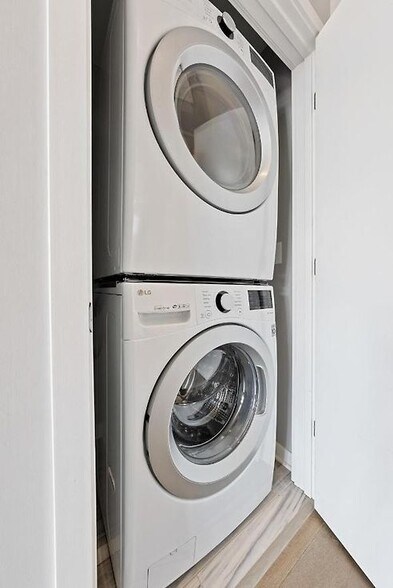 More Photos Of 2387 W 5th St, Cleveland Apartments For Sale