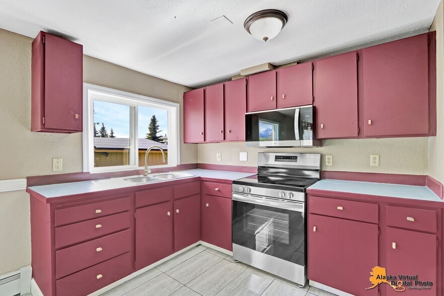 More Photos Of 1335 Hyder St, Anchorage Apartments For Sale