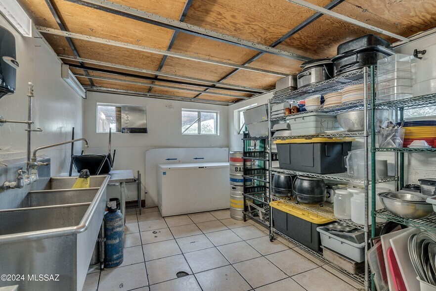 More Photos Of 3000 S Mission Rd, Tucson Storefront Retail Residential For Sale