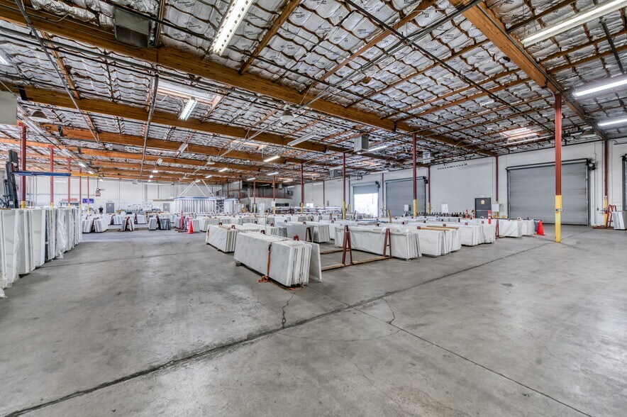 More Photos Of 5333 N Cornelia Ave, Fresno Warehouse For Sale