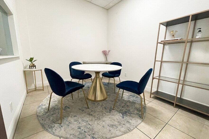 More Photos Of 3900-3912 S Broadway Pl, Los Angeles Manufacturing For Sale