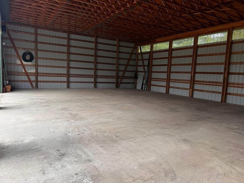 More Photos Of Hills Miller Rd, Delaware Flex For Lease