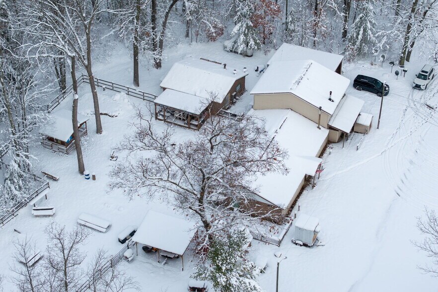 More Photos Of 8773 Goldenrod Ave, Bitely Restaurant For Sale