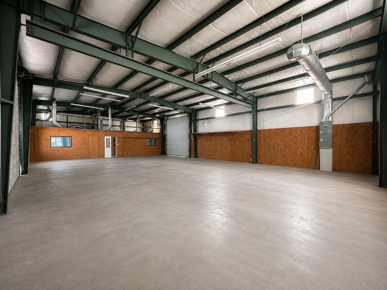 More Photos Of 701 Stevenson Rd, New Bern Industrial For Lease
